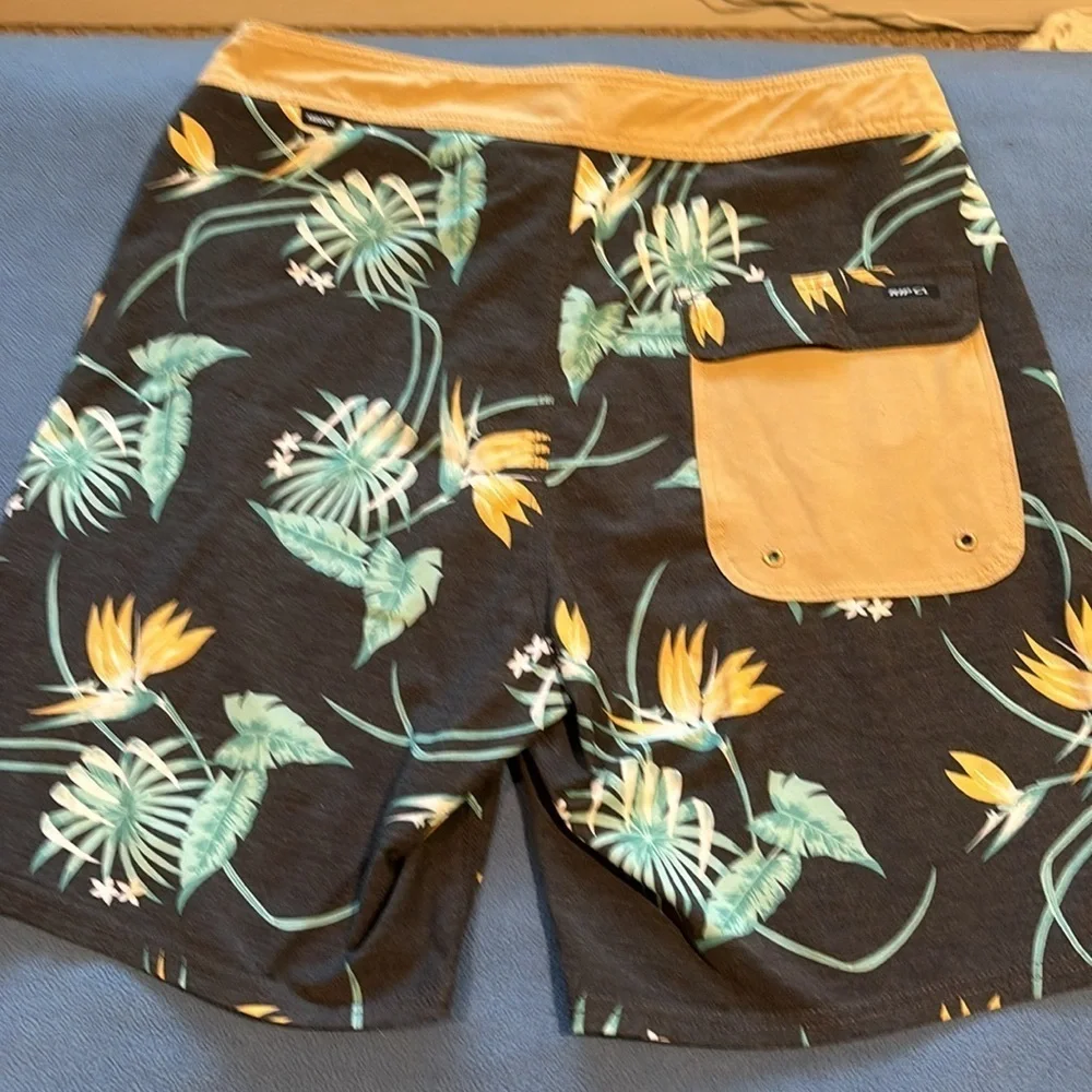 Rip Curl men’s board shorts